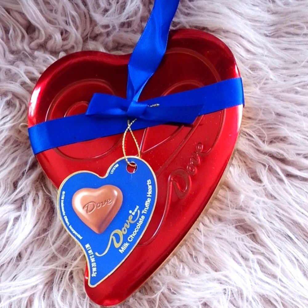 💝💝💝 DOVE